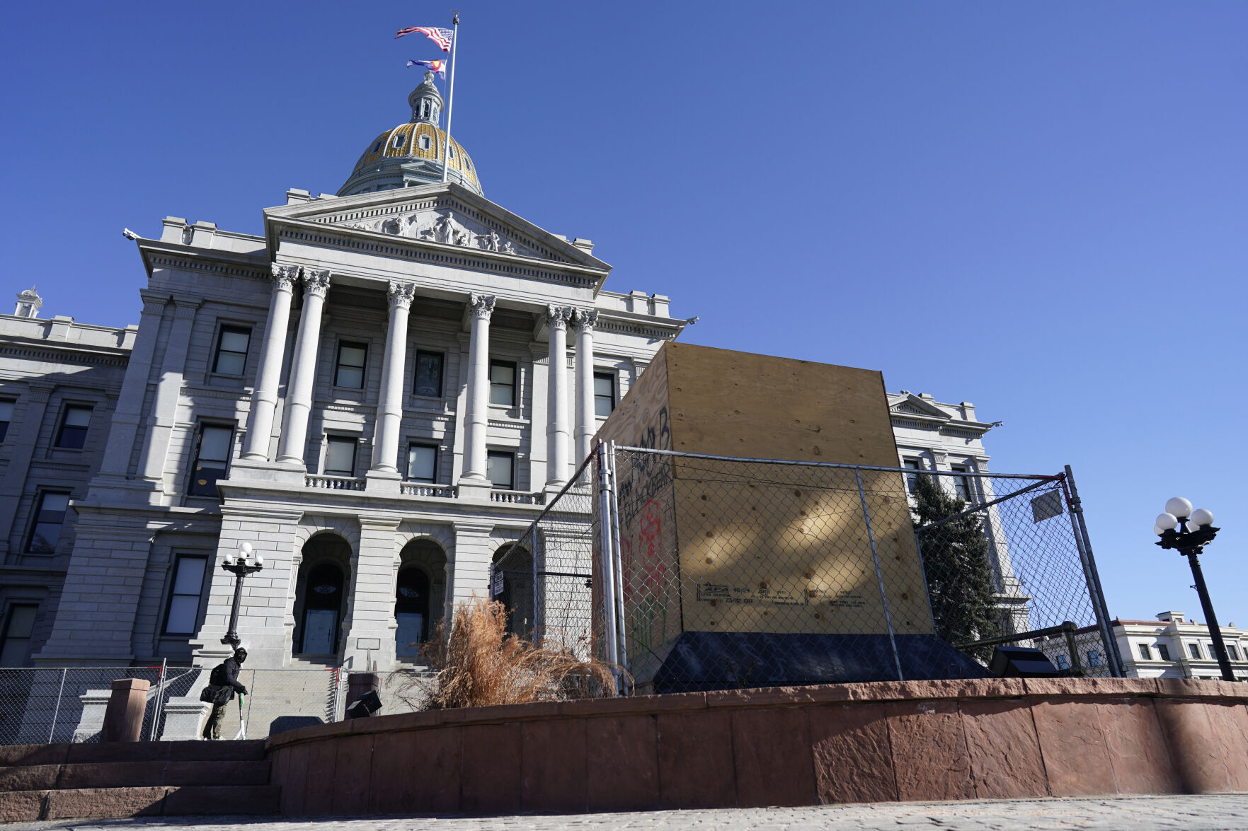 Capitol Breach Statehouses